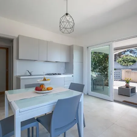 Apartment Le Nacchere Dimore A Portata Di Mare Calasetta